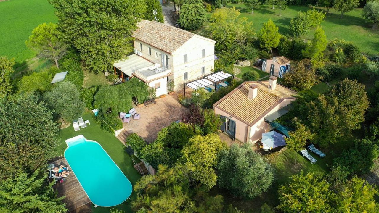 Grande Villa Storica Per Vacanze Con Giardino Privato E Piscina Ostra Экстерьер фото