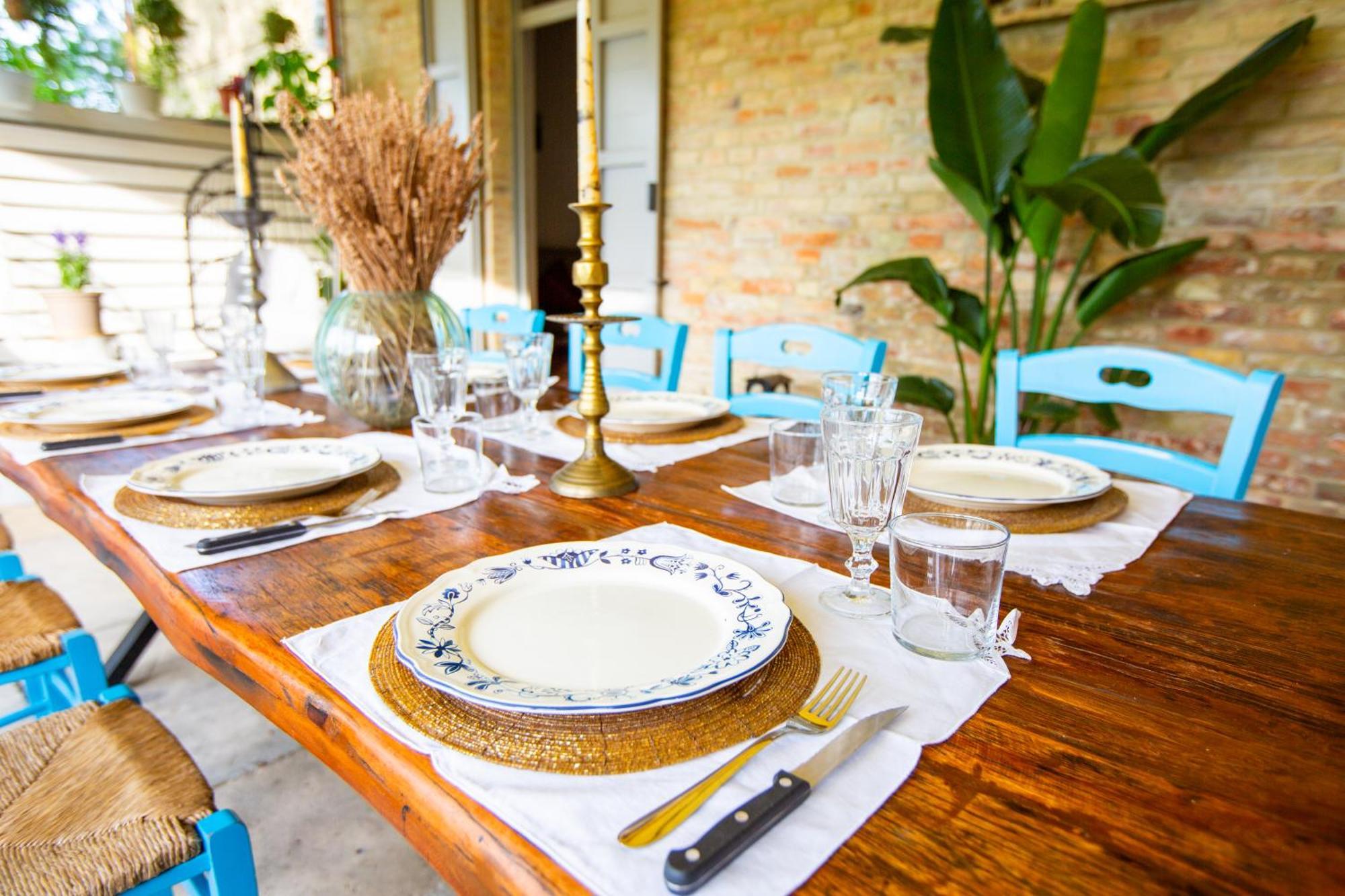 Grande Villa Storica Per Vacanze Con Giardino Privato E Piscina Ostra Экстерьер фото