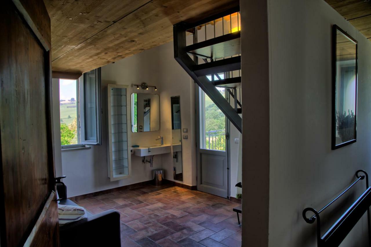 Grande Villa Storica Per Vacanze Con Giardino Privato E Piscina Ostra Экстерьер фото